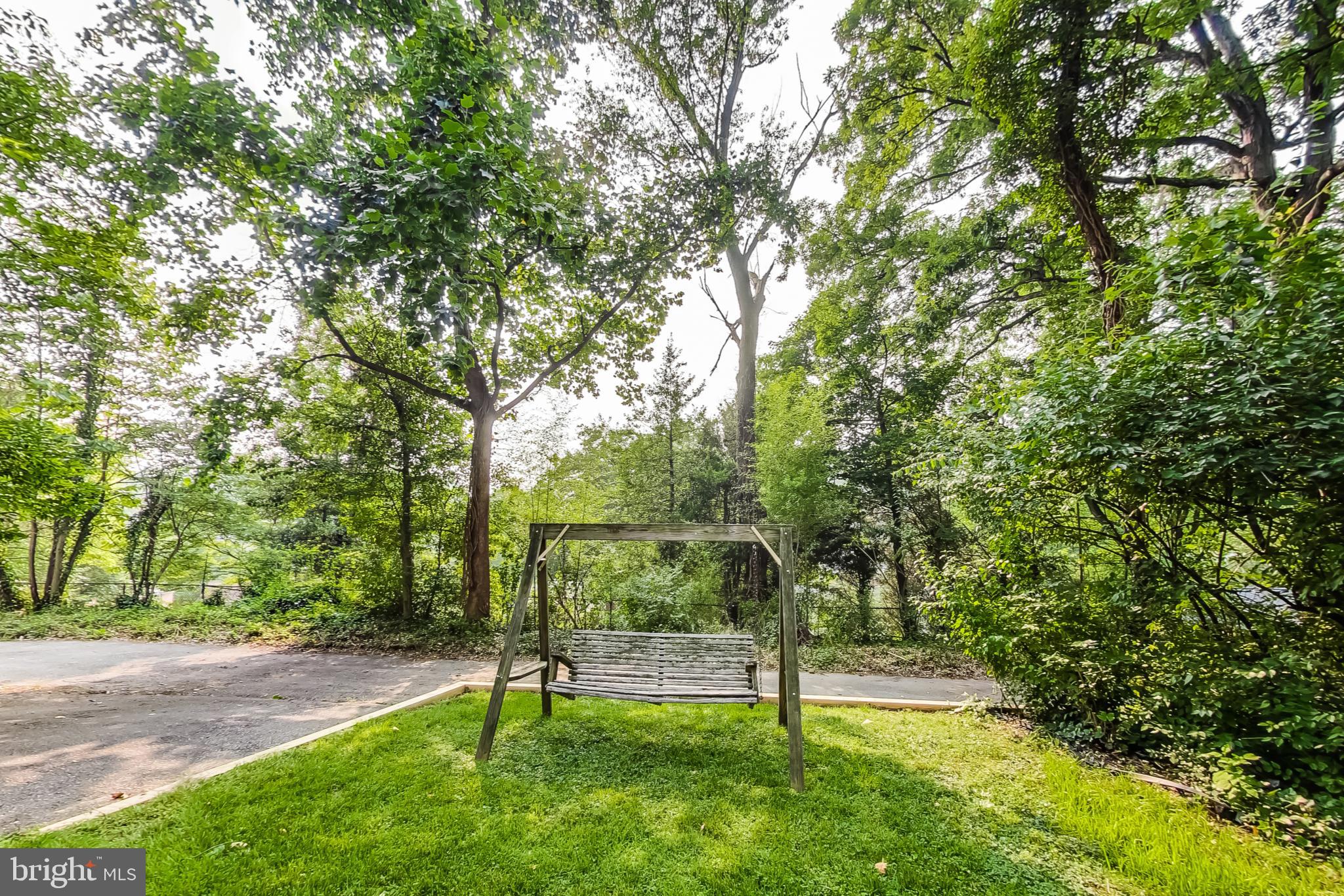 9608 Sutherland Road Silver Spring, MD 20901 - Photo 49 of 52