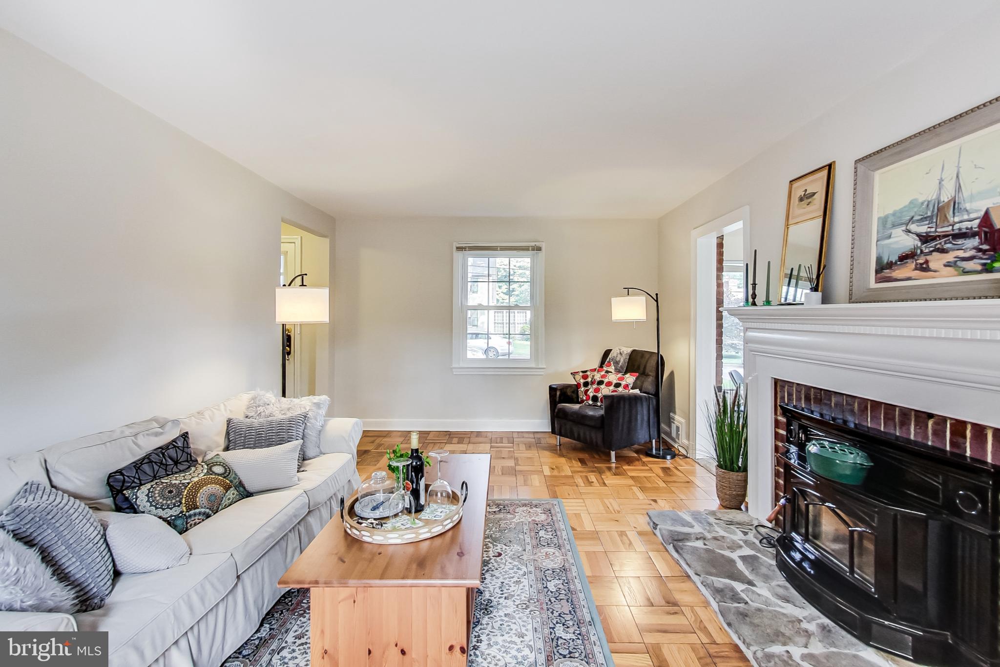 9608 Sutherland Road Silver Spring, MD 20901 - Photo 8 of 52