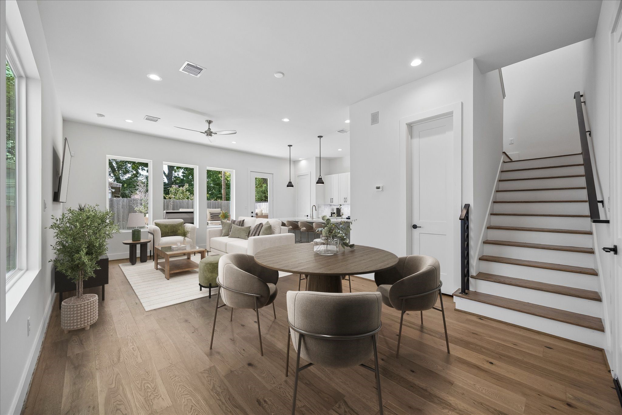 1826 West Tidwell Road Houston, TX 77091 - Photo 2 of 30 Gallery Image 2