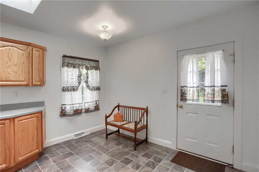 3309 Heights Road Aliquippa, PA 15001 - Photo 16 of 33 Gallery Image 16