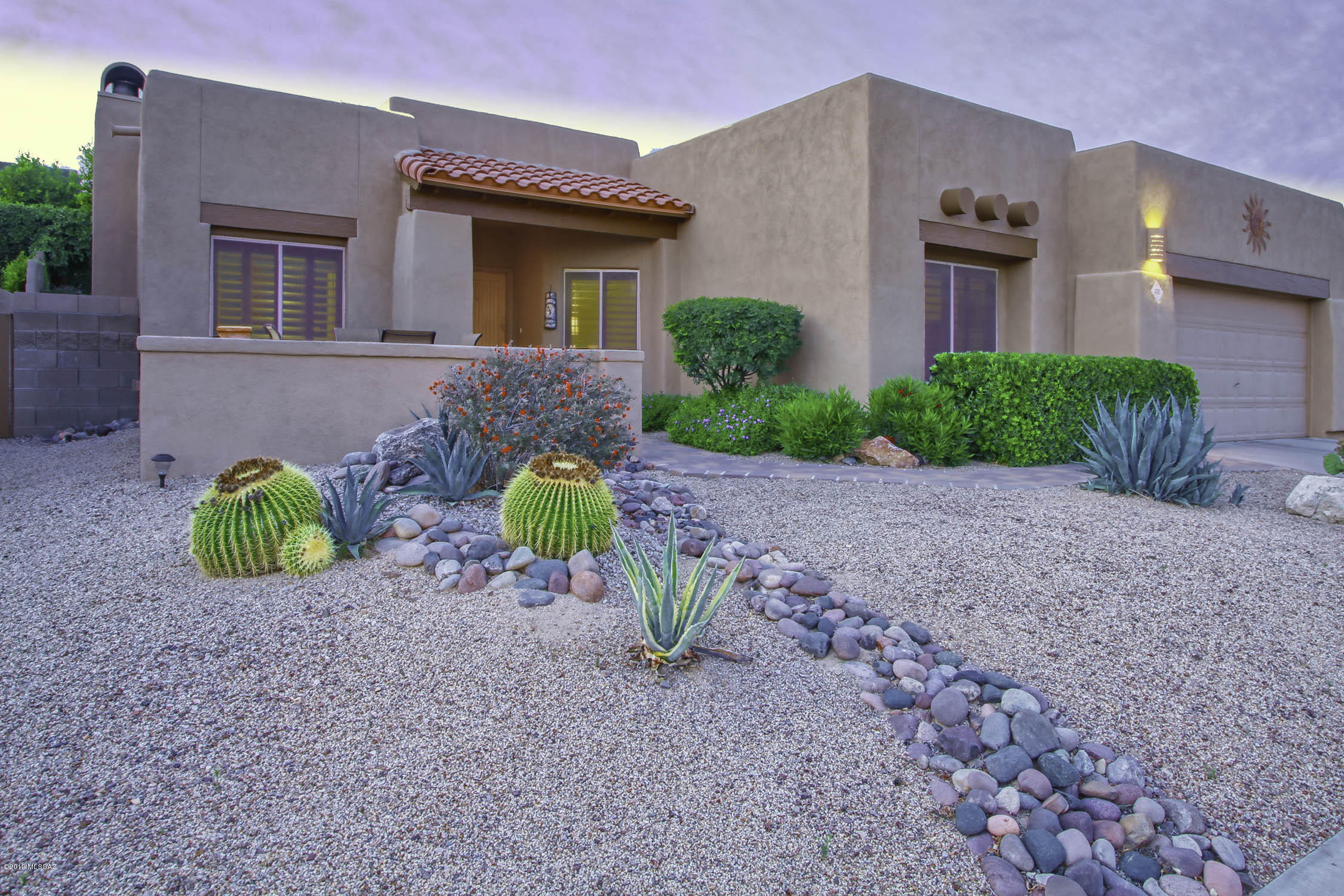438 West Spearhead Road Tucson, AZ 85737 - Photo 1 of 34 Gallery Image 1
