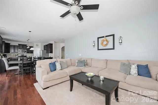 $2,650 | 10391 Hillsborough Street, Huntersville, NC 28078