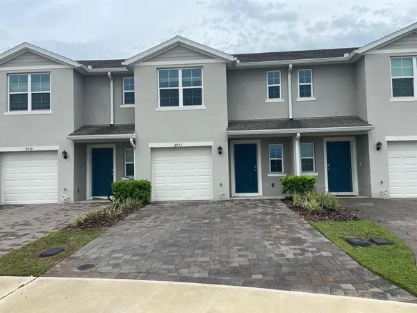 $2,100 | 2923 Brie Hammock Bend, St. Cloud, FL 34773