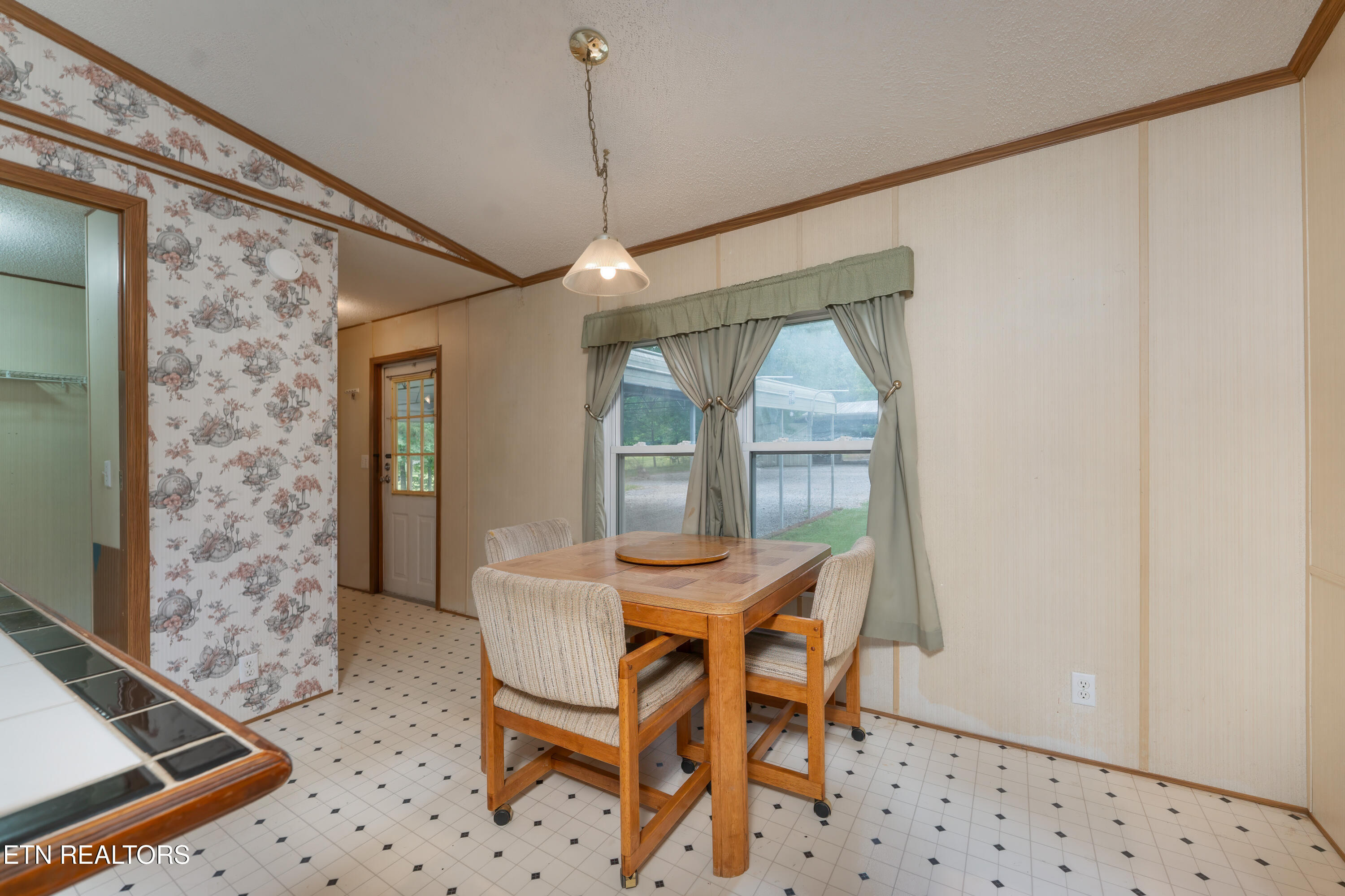 255 Cold Stream Farm Road Madisonville, TN 37354 - Photo 10 of 30 _DSC3989-Edit-Edit