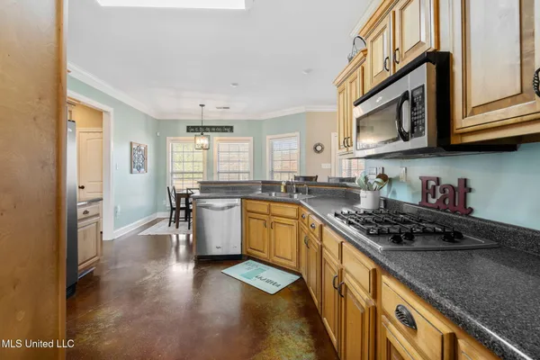 $549,500 | 7247 Eastern Drive, Olive Branch, MS 38654