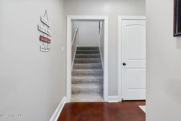 $549,500 | 7247 Eastern Drive, Olive Branch, MS 38654