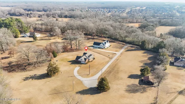$549,500 | 7247 Eastern Drive, Olive Branch, MS 38654