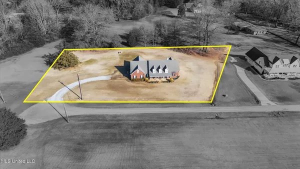 $549,500 | 7247 Eastern Drive, Olive Branch, MS 38654