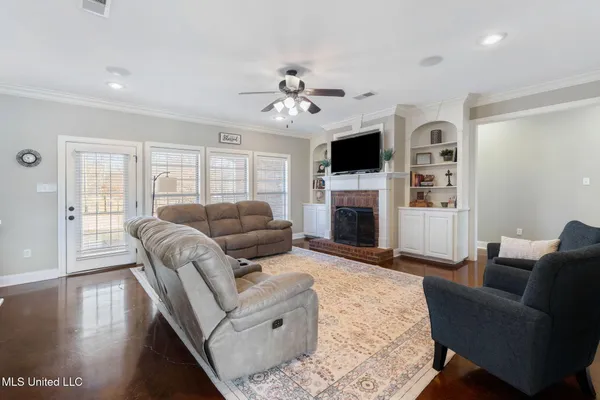 $549,500 | 7247 Eastern Drive, Olive Branch, MS 38654