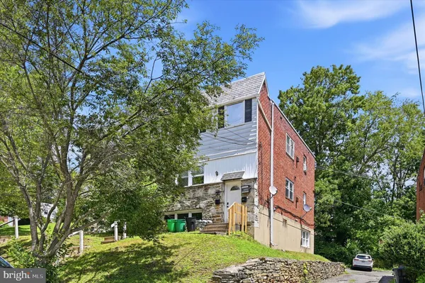 $1,595 | 418 West Jefferson Street, Unit 1, Media, PA 19063