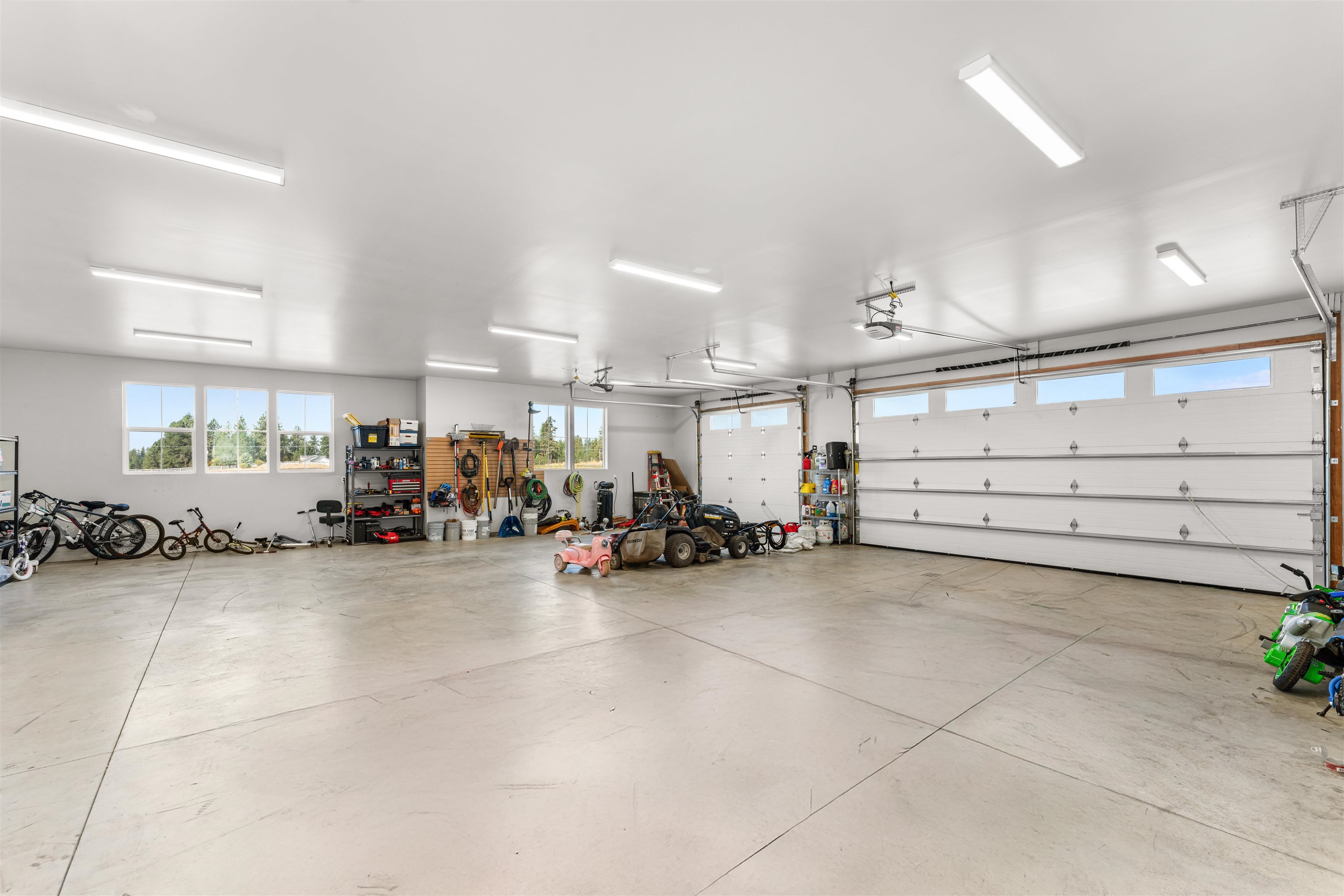 10911 South Sherman Road Spokane, WA 99224 - Photo 30 of 50
