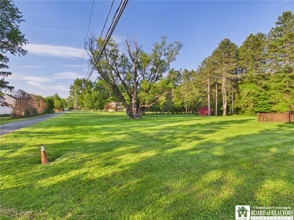 4547 Berry Road Pomfret, NY 14063 - Photo 6 of 32