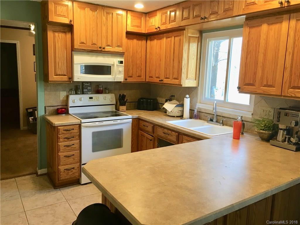 5109 Teakwood Drive Kannapolis, NC 28083 - Photo 5 of 22 Gallery Image 5
