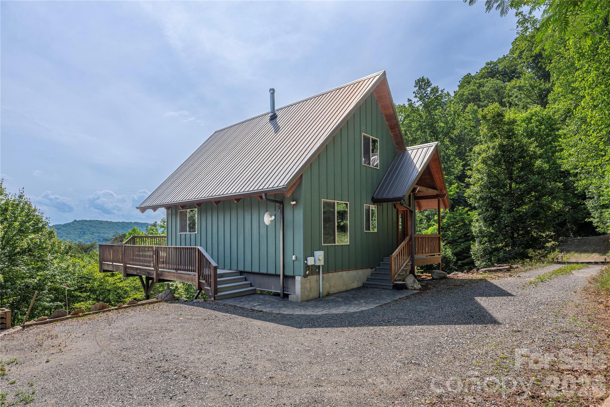 121 Mountain View Road Asheville, NC 28806 - Photo 25 of 33