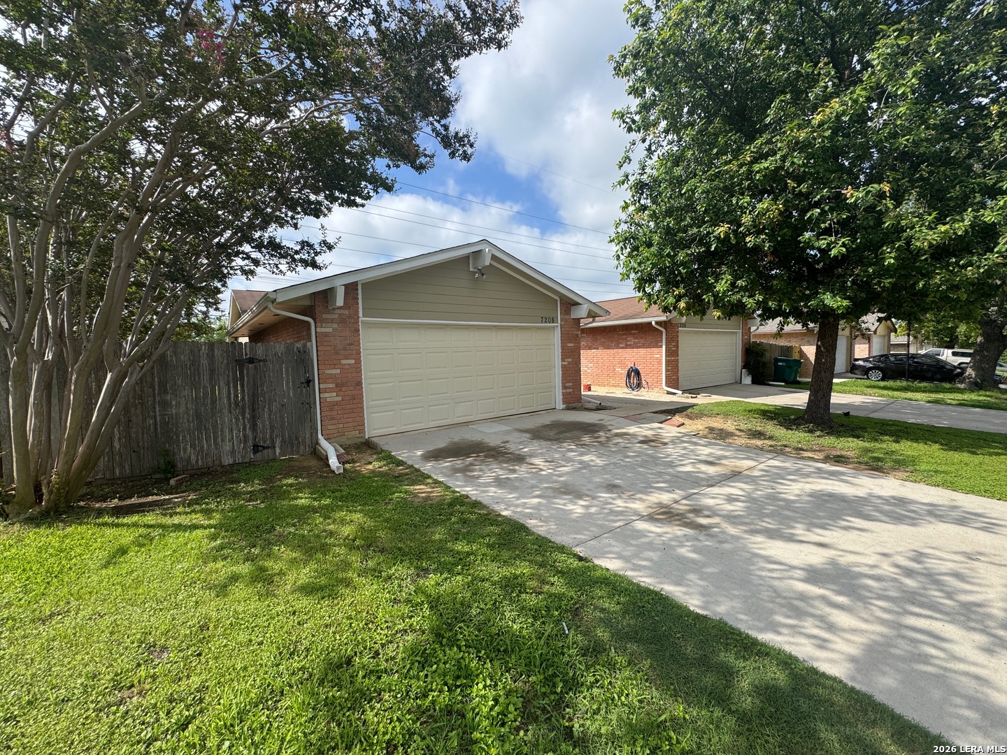 7208 Rimwood Street Live Oak, TX 78233 - Photo 2 of 10