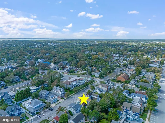 $2,100,000 | 19 Brooklyn Avenue, Rehoboth Beach, DE 19971