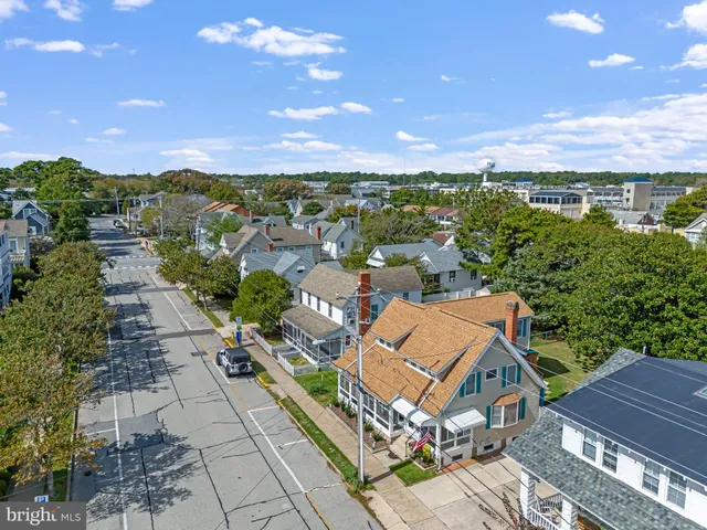 $2,100,000 | 19 Brooklyn Avenue, Rehoboth Beach, DE 19971