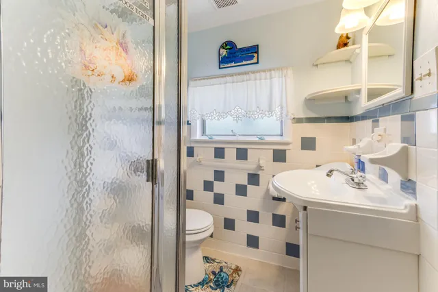 $2,100,000 | 19 Brooklyn Avenue, Rehoboth Beach, DE 19971