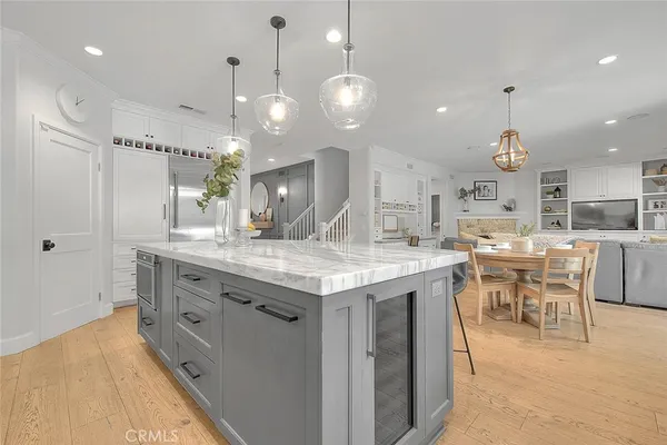 $2,299,999 | 32 Hillsdale, Irvine, CA 92602