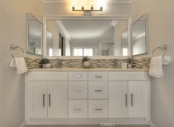 $2,299,999 | 32 Hillsdale, Irvine, CA 92602
