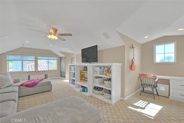 $2,299,999 | 32 Hillsdale, Irvine, CA 92602