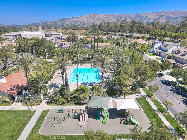 $2,299,999 | 32 Hillsdale, Irvine, CA 92602