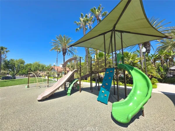 $2,299,999 | 32 Hillsdale, Irvine, CA 92602