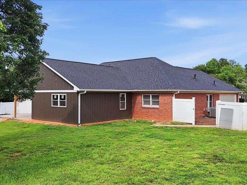 233 Summerfield Road Moore, SC 29369 - Photo 31 of 37