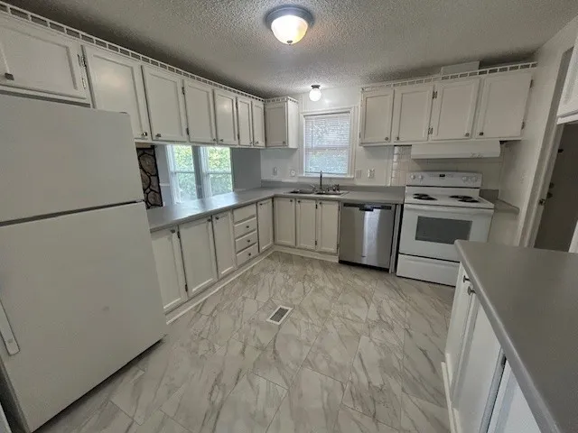 $1,795 | 208 Greenbranch Court, Nashville, TN 37207