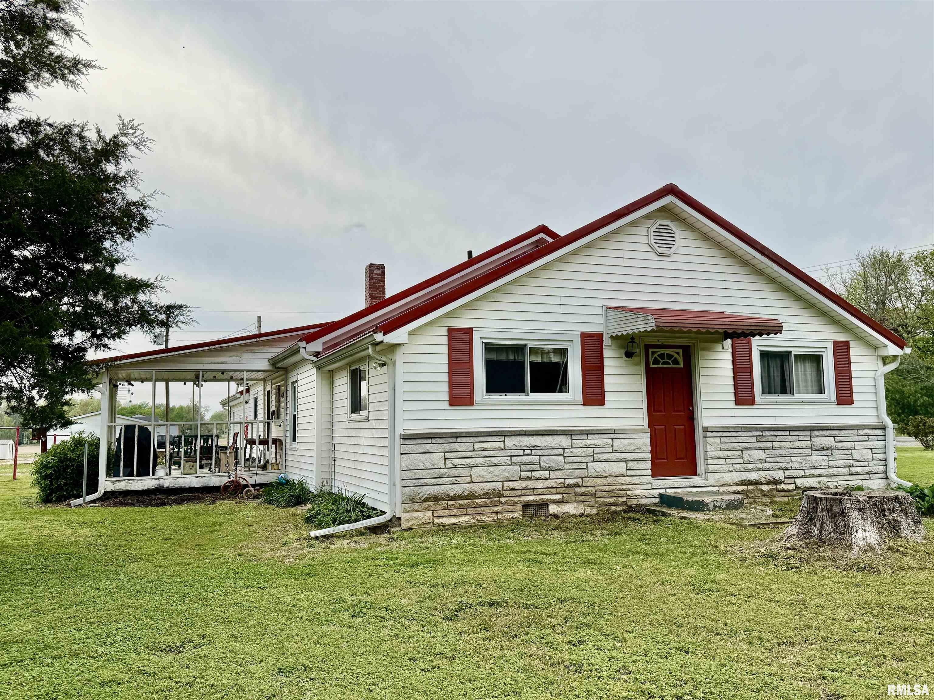 8806 Unionville Road Brookport, IL 62910 - Photo 4 of 62 Gallery Image 4