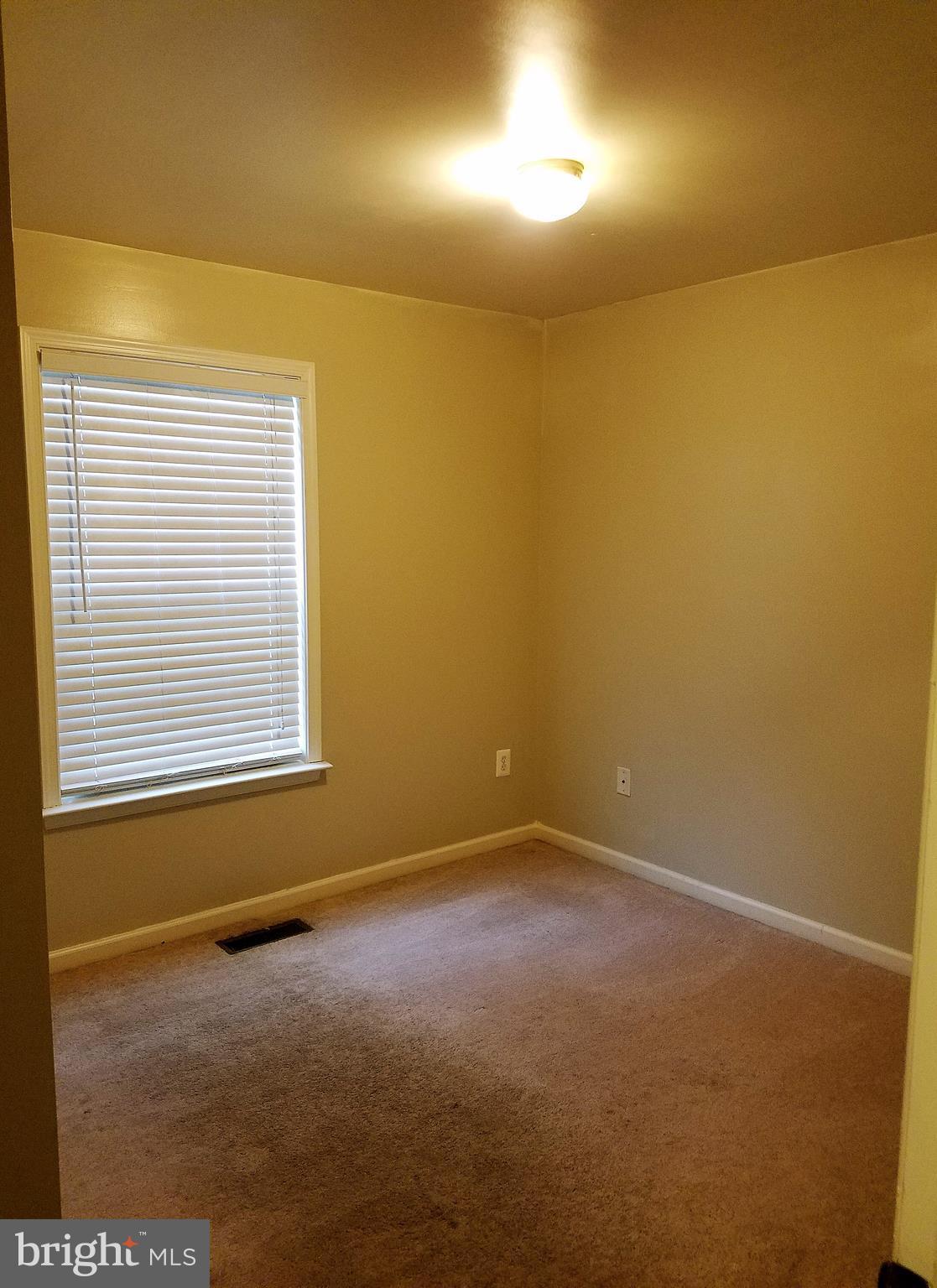 113 Applecreek Road Frederick, MD 21702 - Photo 19 of 22 Bedroom #2