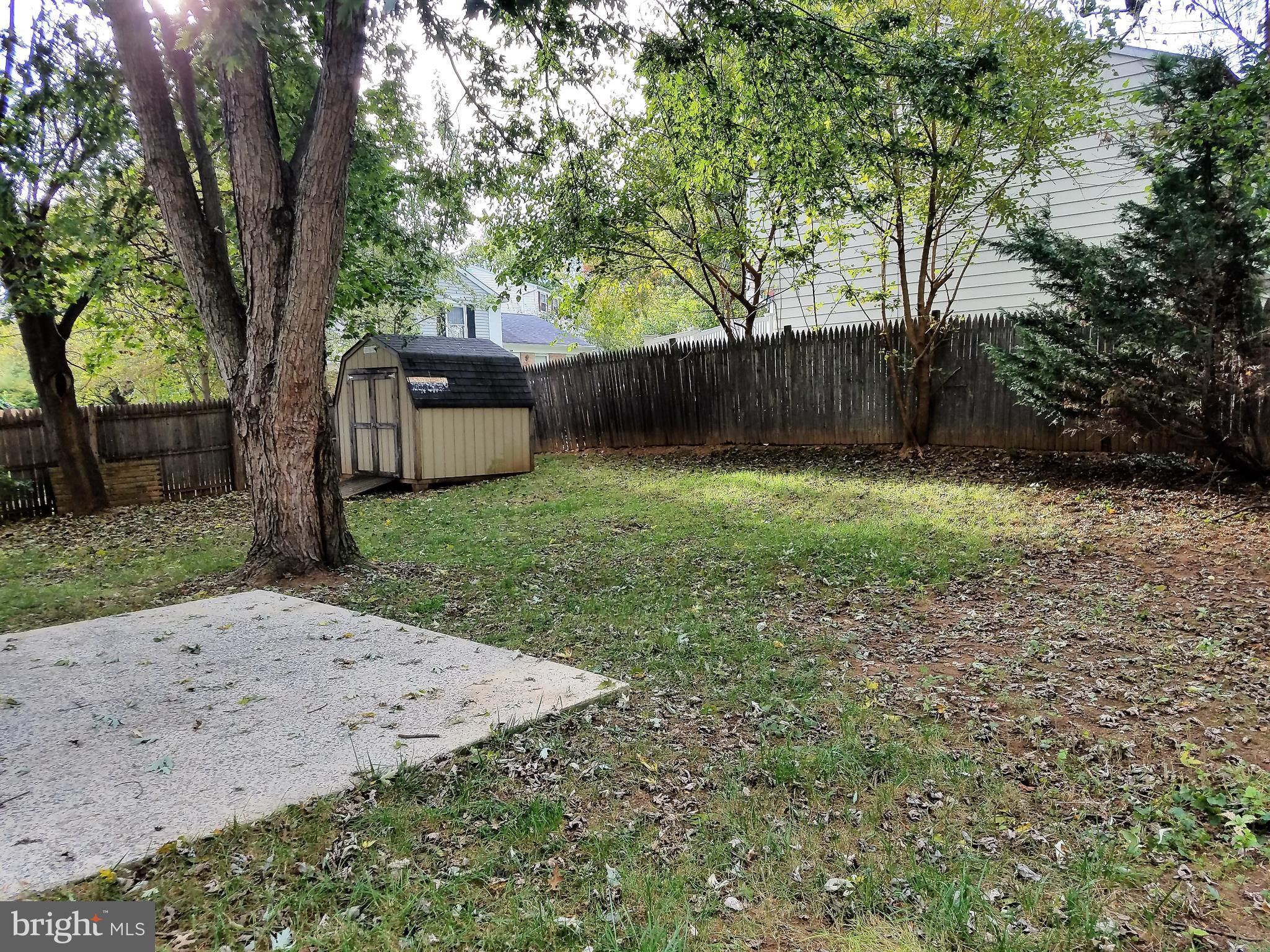 Nice size fully-fenced back yard