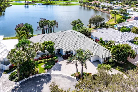 $1,224,900 | 4 Sutton Drive, Boynton Beach, FL 33436