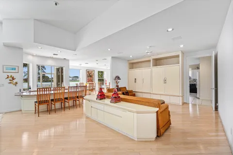 $1,224,900 | 4 Sutton Drive, Boynton Beach, FL 33436