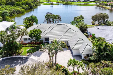 $1,224,900 | 4 Sutton Drive, Boynton Beach, FL 33436