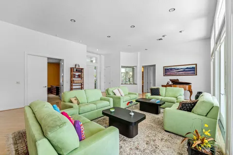 $1,224,900 | 4 Sutton Drive, Boynton Beach, FL 33436