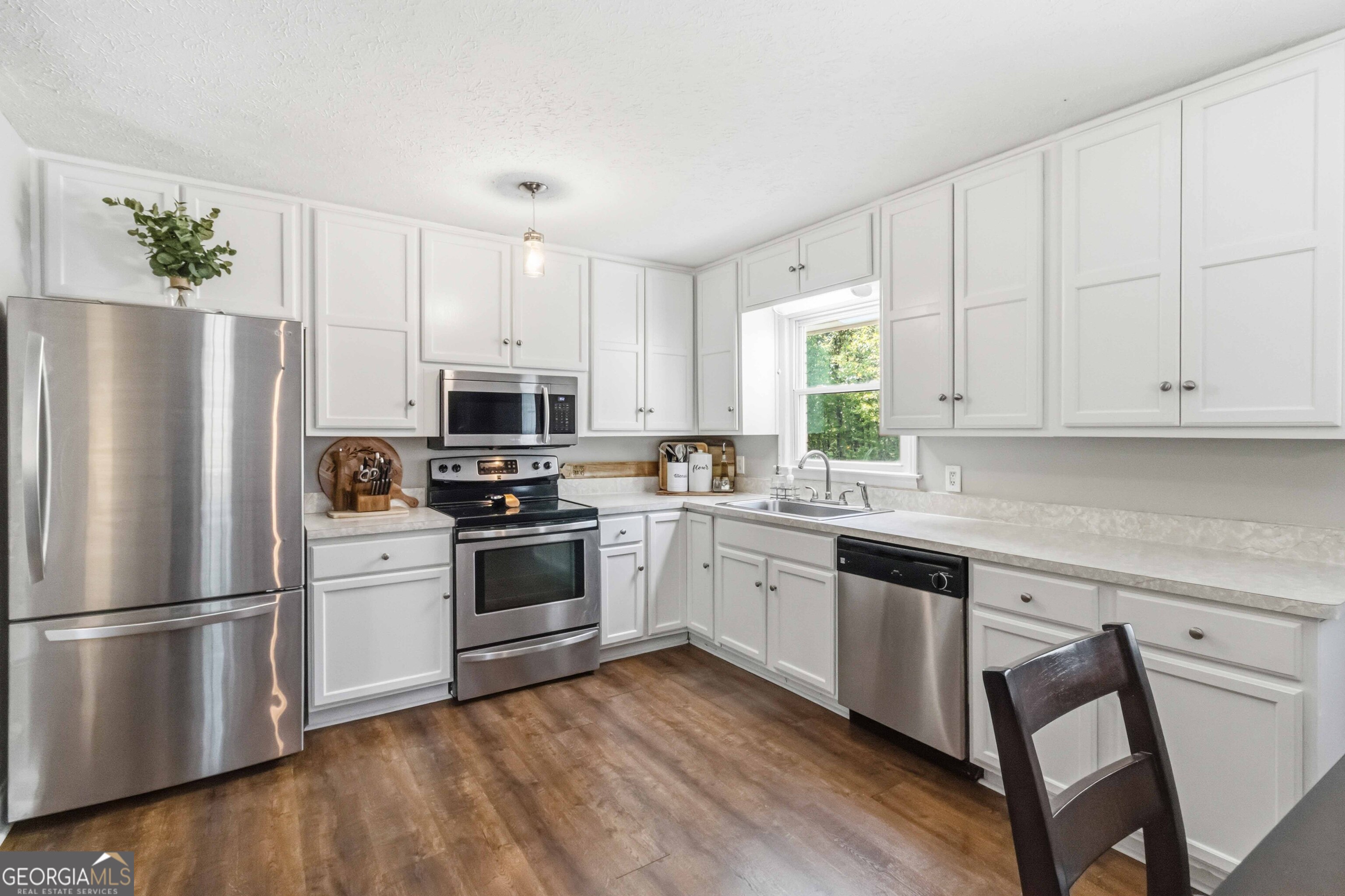 899 Simmons Road Social Circle, GA 30025 - Photo 12 of 31