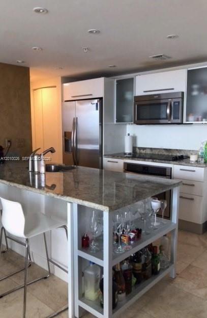 185 Southwest 7th Street, Unit 3309 Miami, FL 33130 - Photo 12 of 20