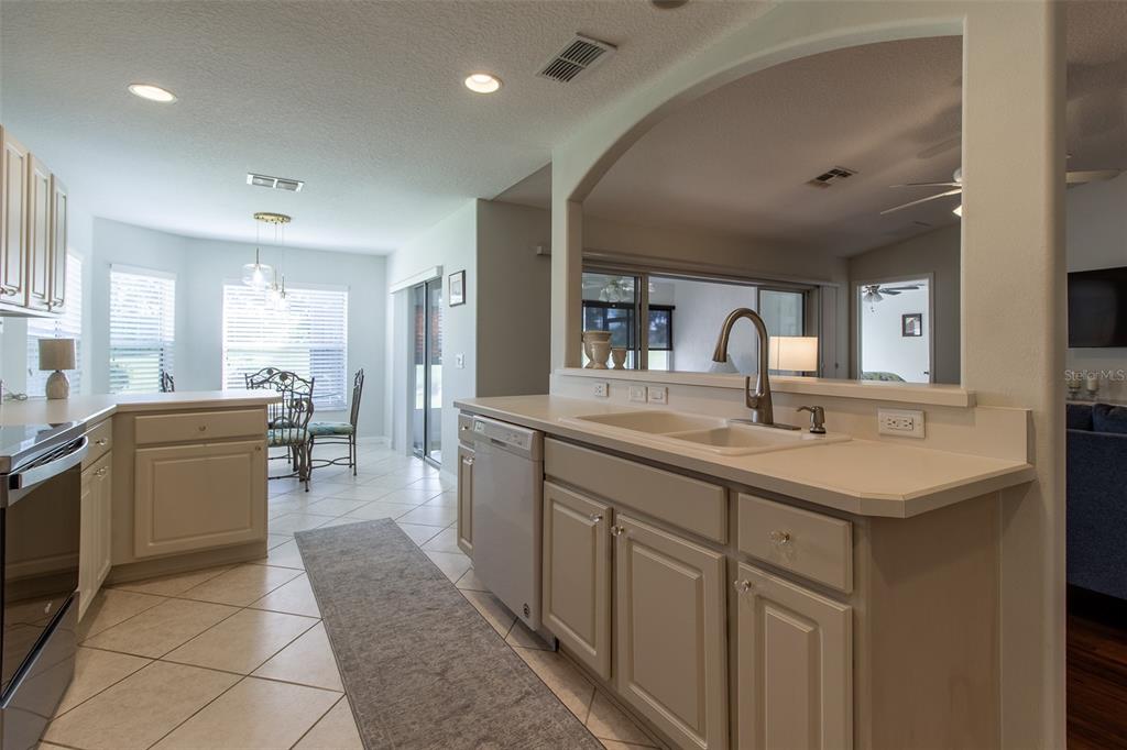 15691 Southwest 11th Court Road Ocala, FL 34473 - Photo 12 of 49