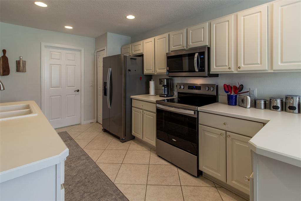 15691 Southwest 11th Court Road Ocala, FL 34473 - Photo 13 of 49