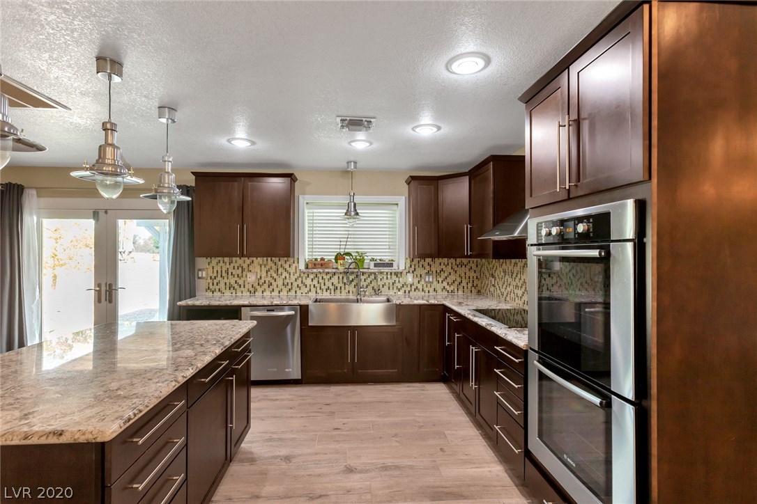10725 Rancho Destino Road Las Vegas, NV 89183 - Photo 10 of 46 Gallery Image 10