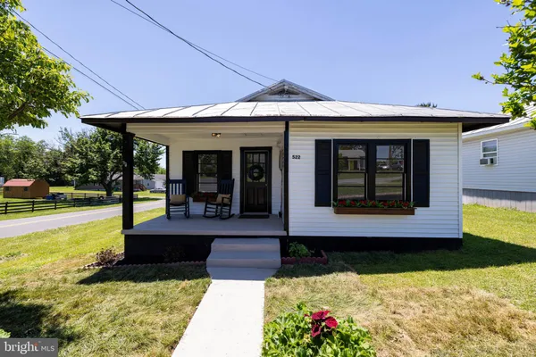$250,000 | 522 Luray Avenue, Luray, VA 22835