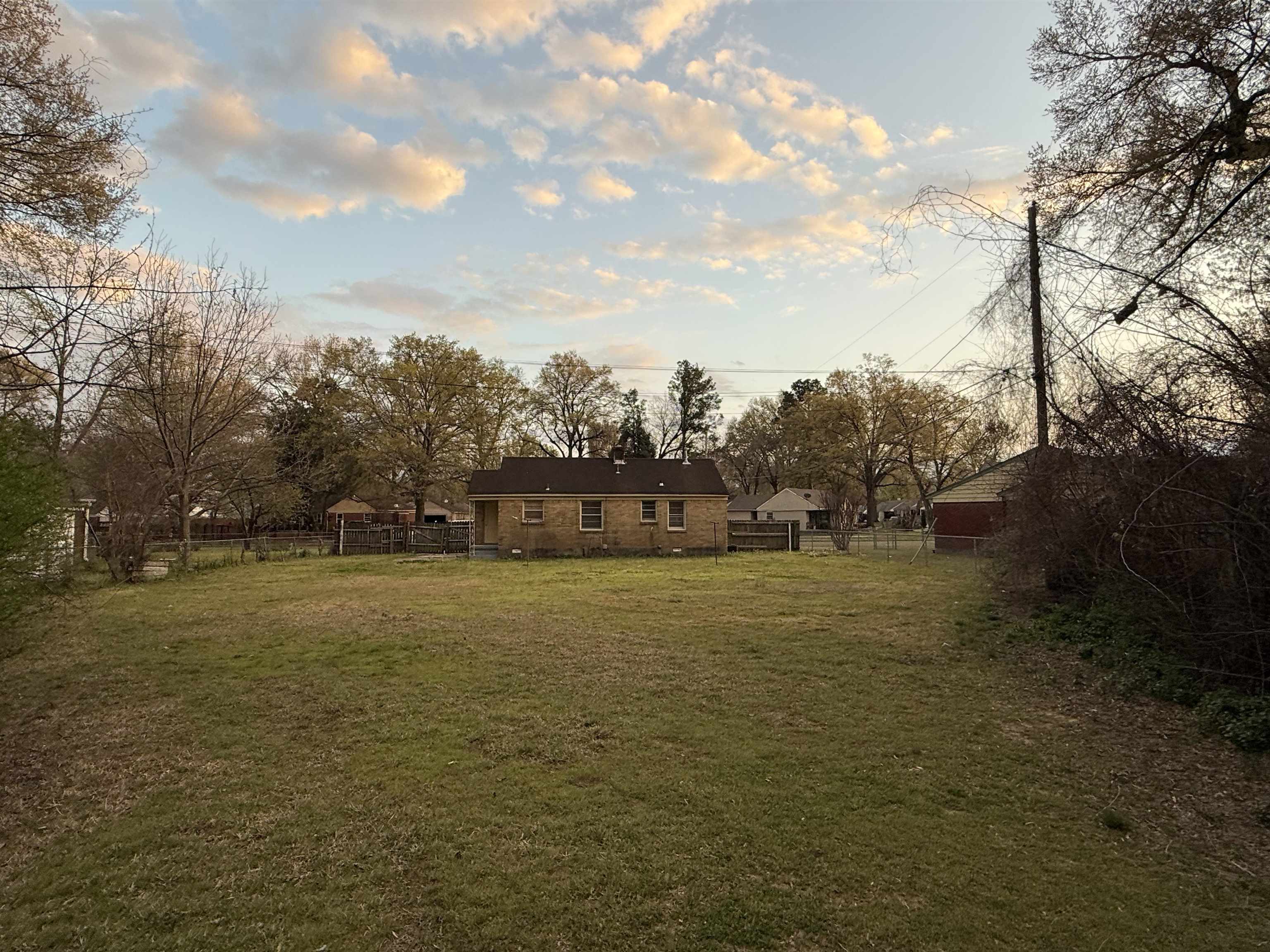 4408 Jamerson Road Memphis, TN 38122 - Photo 15 of 16 a view of a field with trees