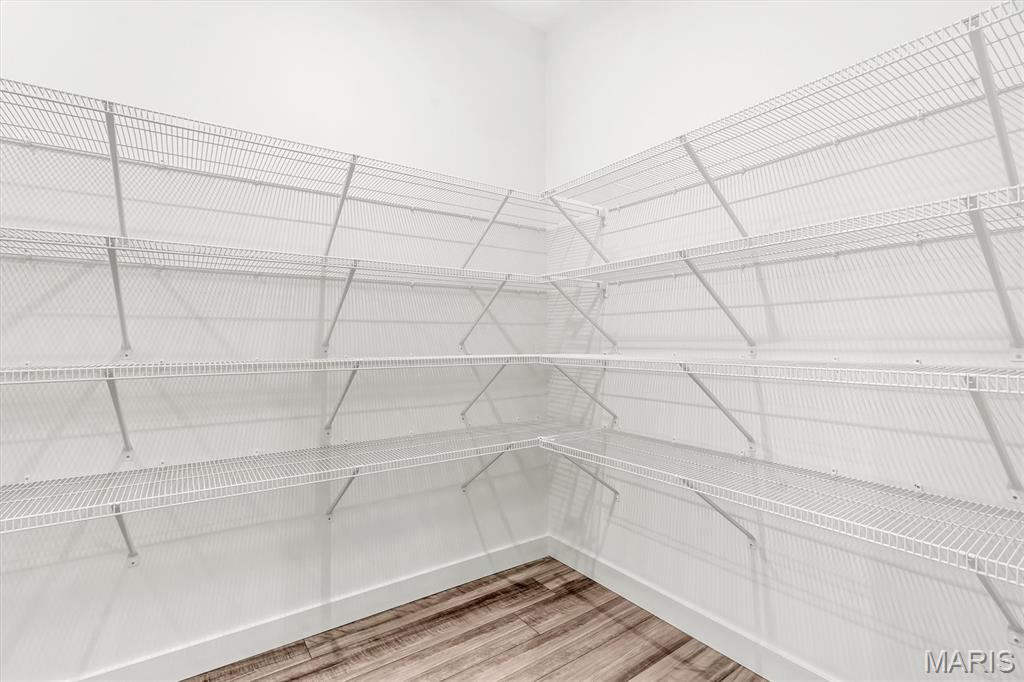 304 Indigo Court, Unit 304 Chesterfield, MO 63005 - Photo 13 of 32