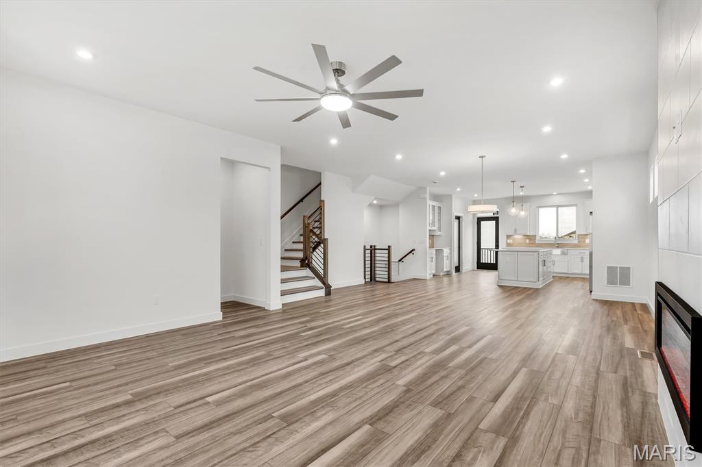 304 Indigo Court, Unit 304 Chesterfield, MO 63005 - Photo 17 of 32