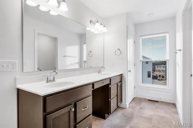 $4,900 | 304 Indigo Court, Unit 304, Chesterfield, MO 63005