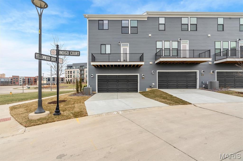 304 Indigo Court, Unit 304 Chesterfield, MO 63005 - Photo 31 of 32