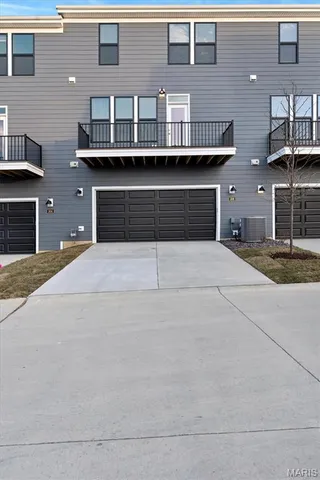 $4,900 | 304 Indigo Court, Unit 304, Chesterfield, MO 63005