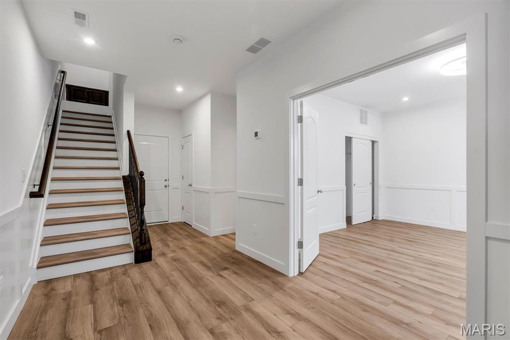 304 Indigo Court, Unit 304 Chesterfield, MO 63005 - Photo 6 of 34