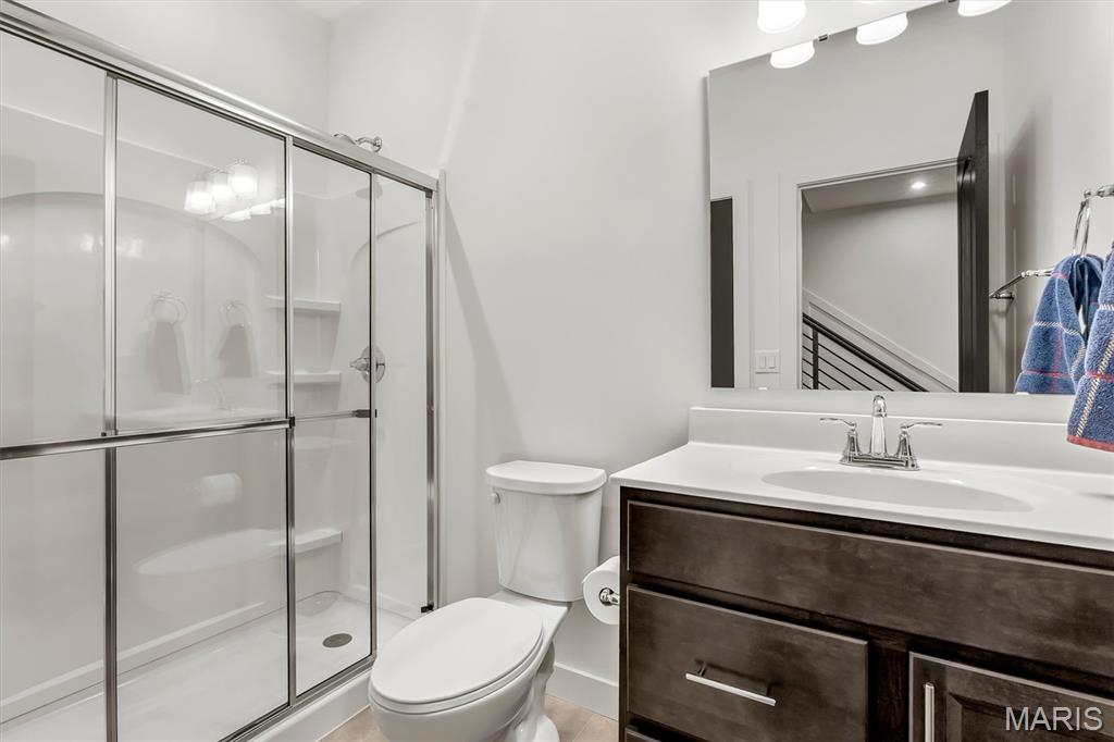 304 Indigo Court, Unit 304 Chesterfield, MO 63005 - Photo 8 of 32